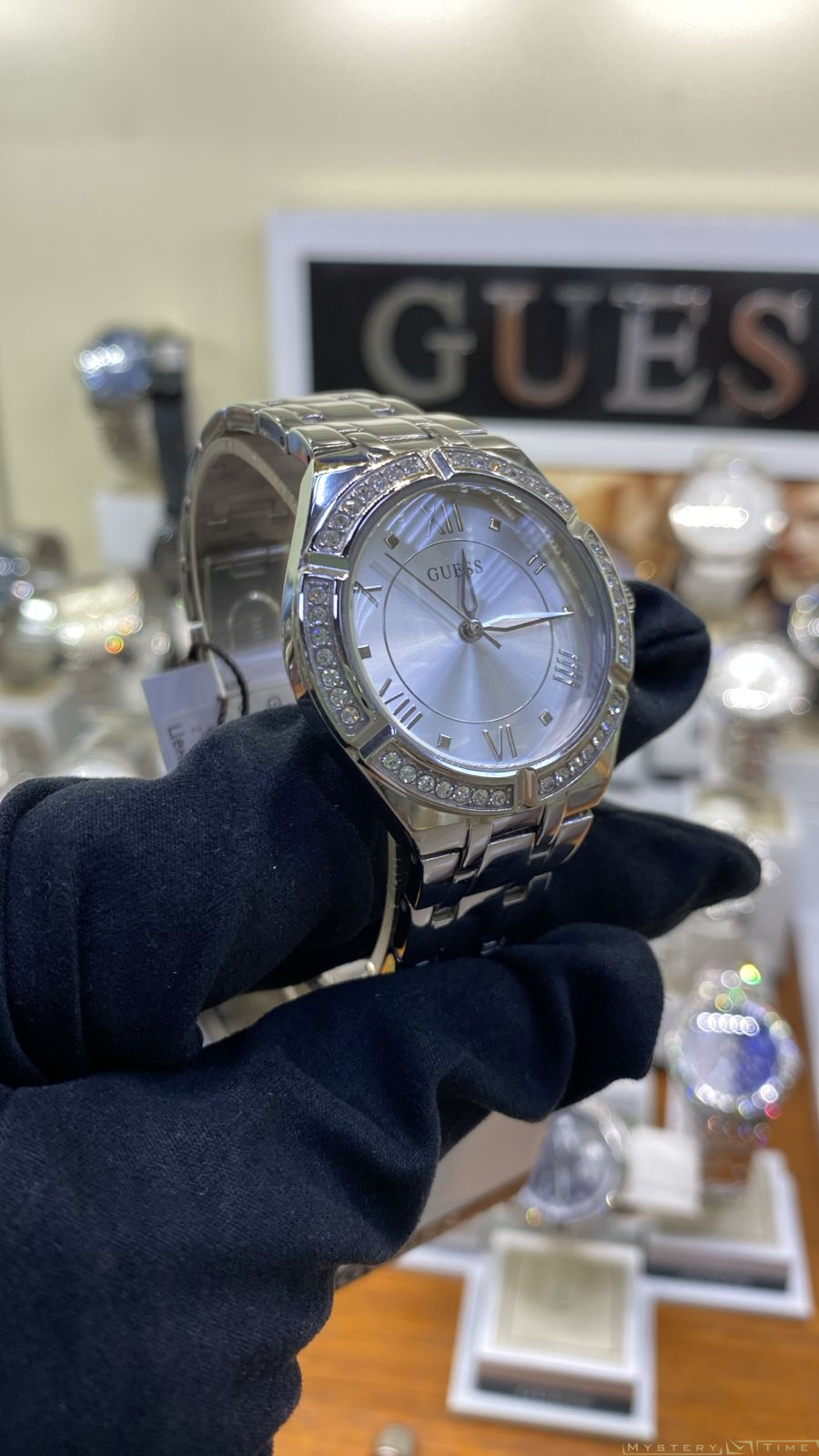 Guess GW0033L1